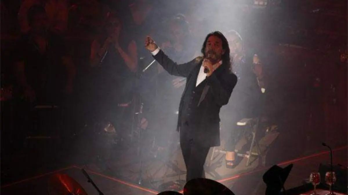 marco antonio solis 2